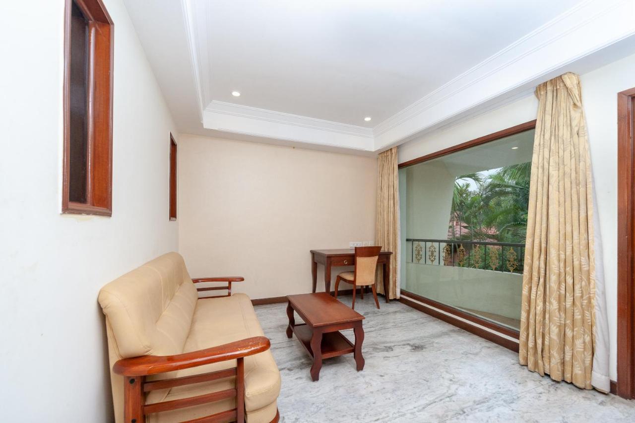 Capital O 6229 Ilara Hotels And Resorts Siruseri Extérieur photo