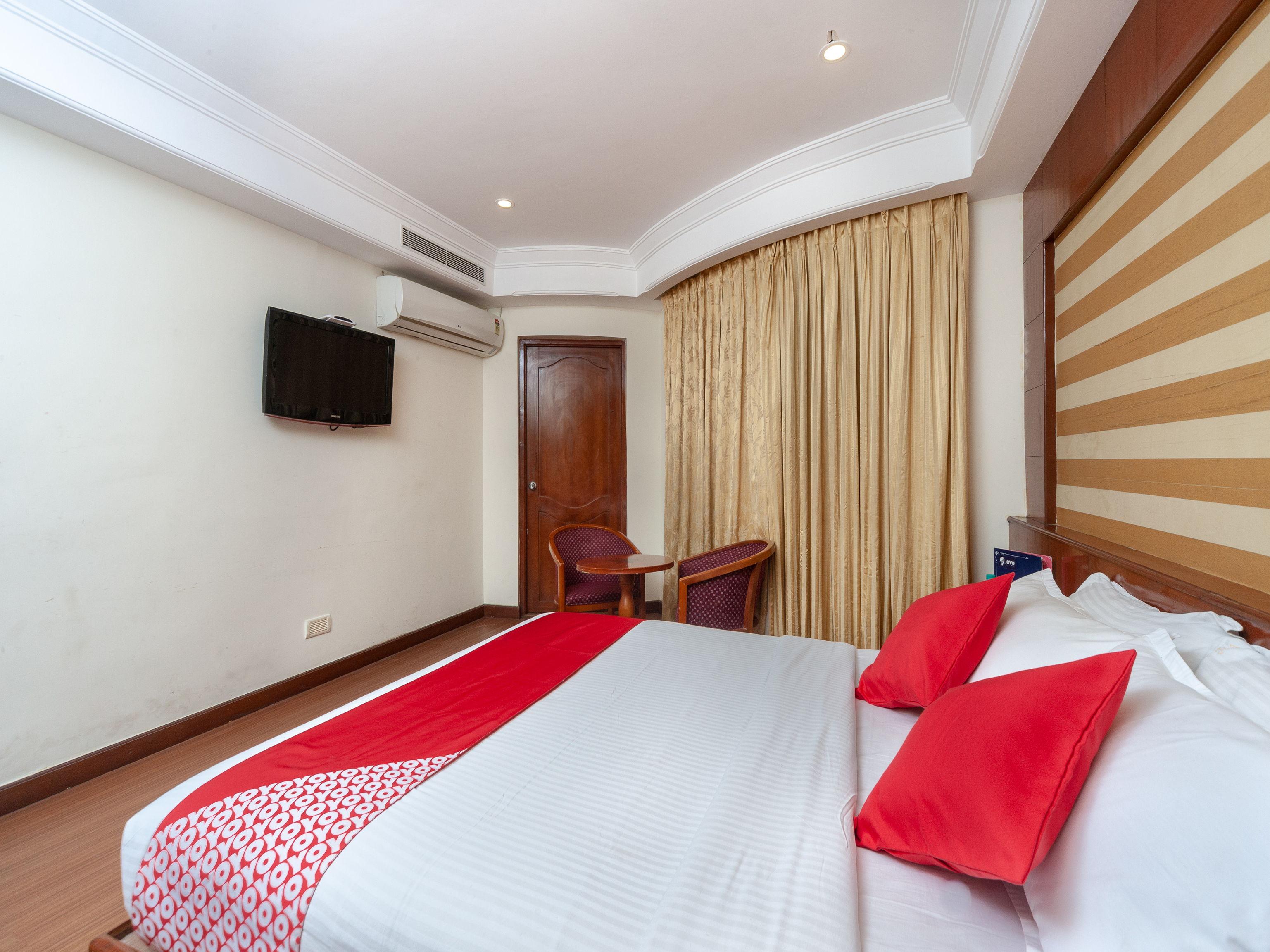 Capital O 6229 Ilara Hotels And Resorts Siruseri Extérieur photo