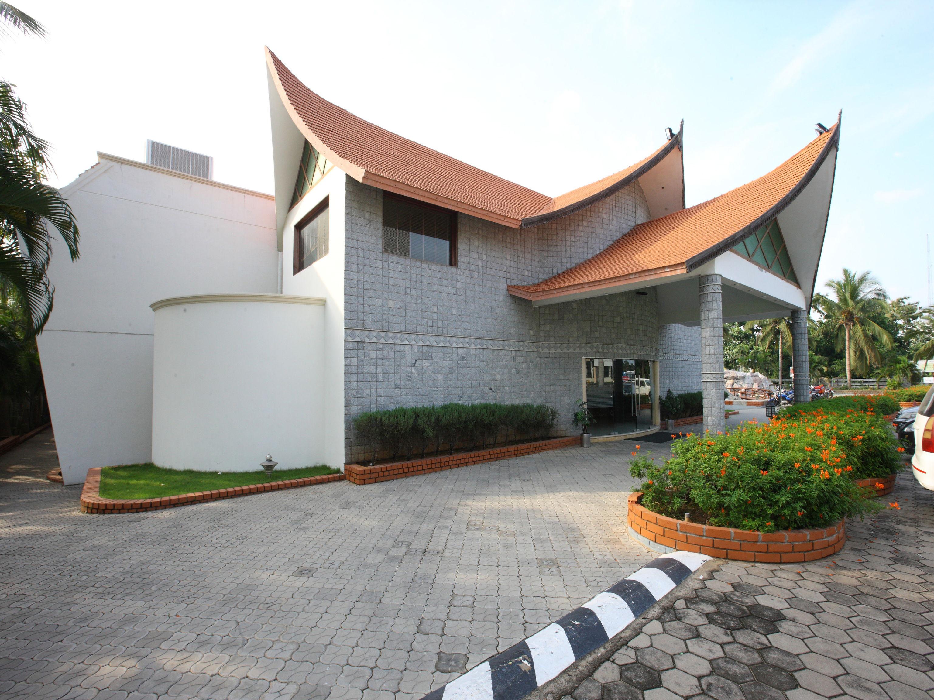 Capital O 6229 Ilara Hotels And Resorts Siruseri Extérieur photo